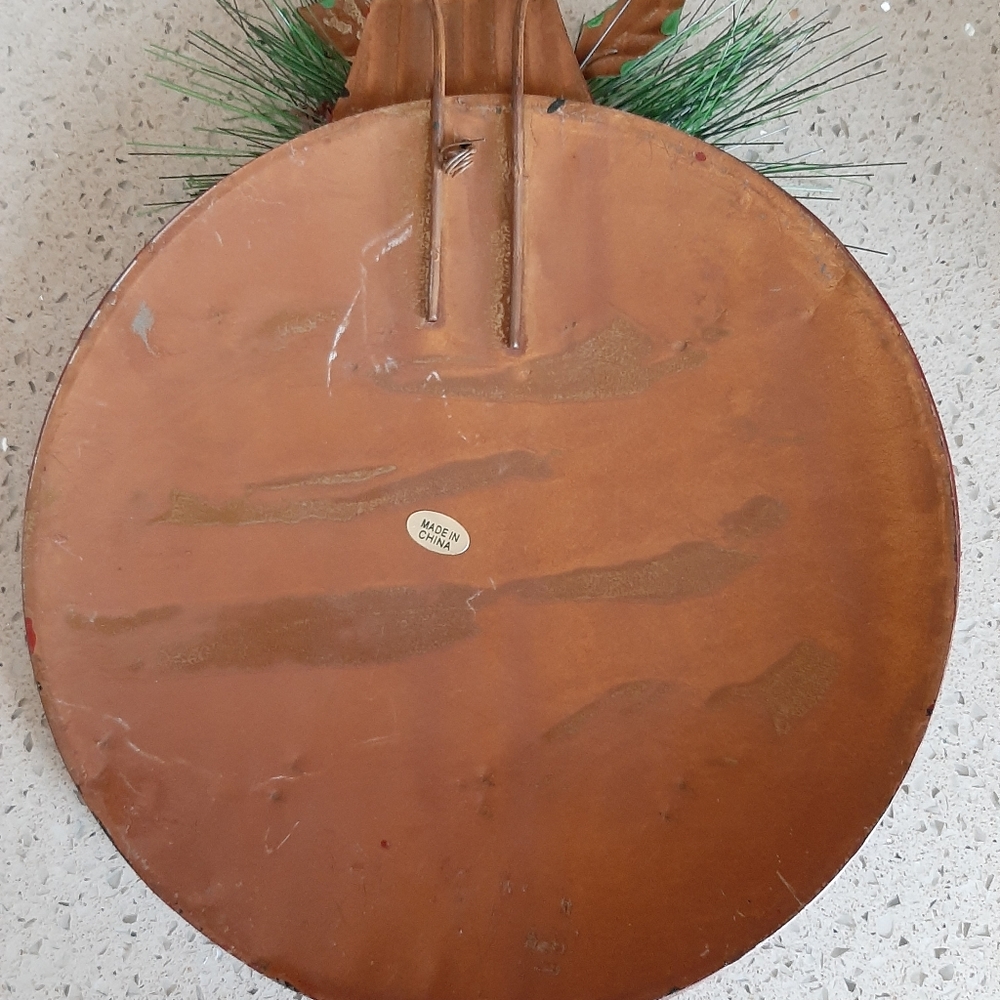 Adorable hand-painted wall hanging ornament - Picture 3 of 3